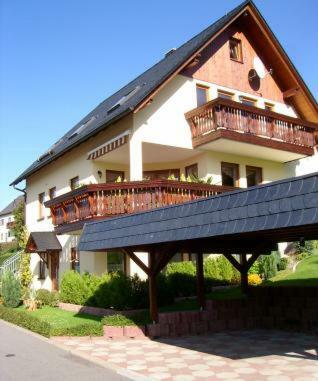 Ferienwohnung Edelmann Markersbach エクステリア 写真